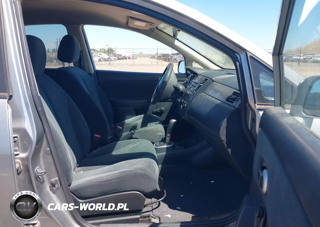 2010 Nissan Versa 1.8S VIN:3N1BC1CP7AL373025 - 5