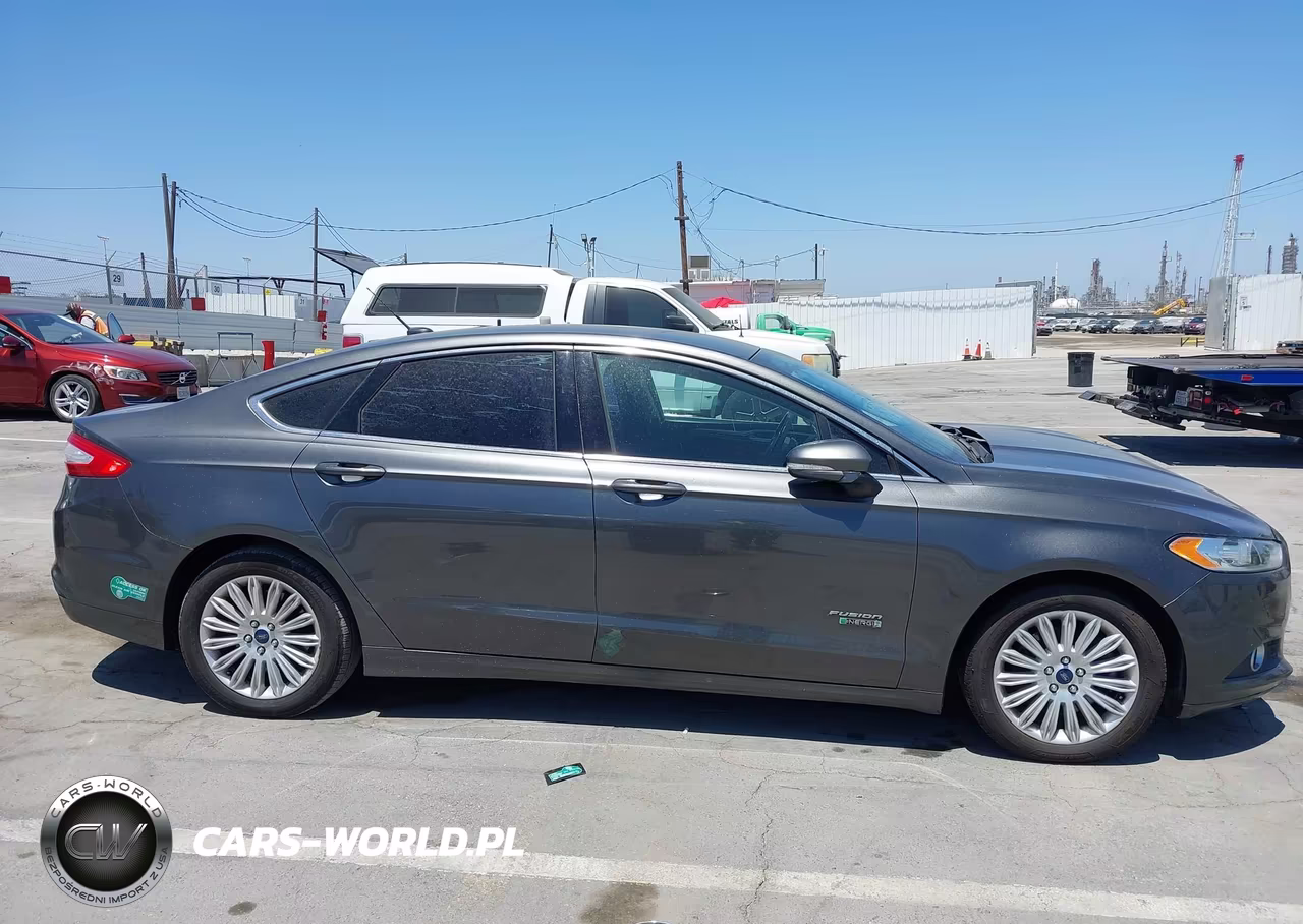 2016 Ford Fusion Energi Se Luxury VIN:3FA6P0PU8GR305065 - 13