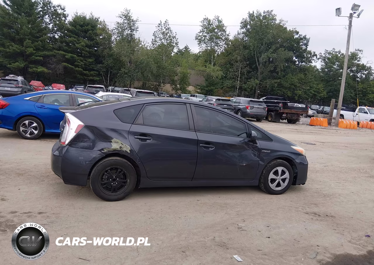 2012 Toyota Prius VIN:JTDKN3DU7C1519988 - 13