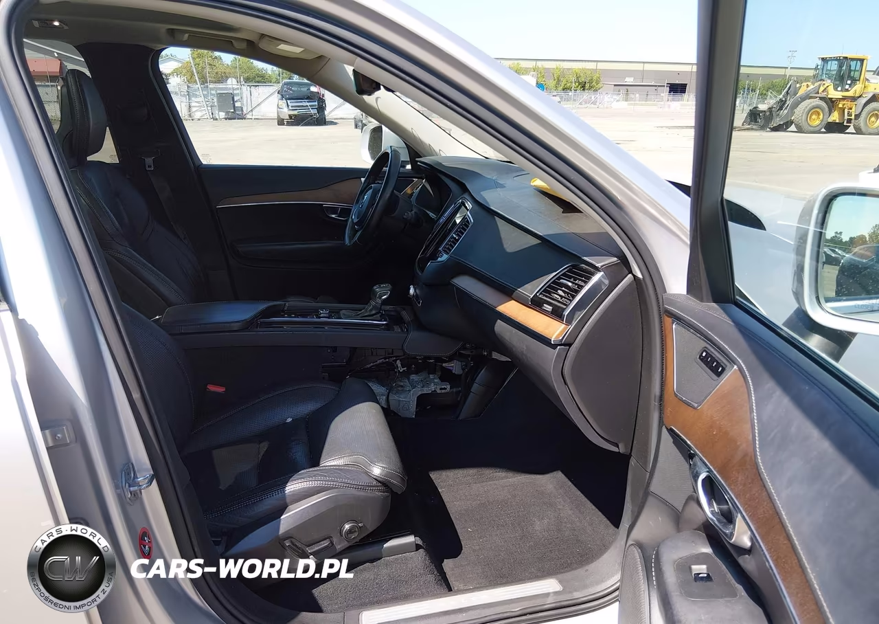 2017 Volvo Xc90 T6 Inscription VIN:YV4A22PL3H1149614 - 5