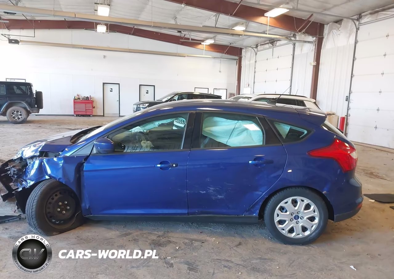 2012 Ford Focus Se VIN:1FAHP3K27CL249760 - 14