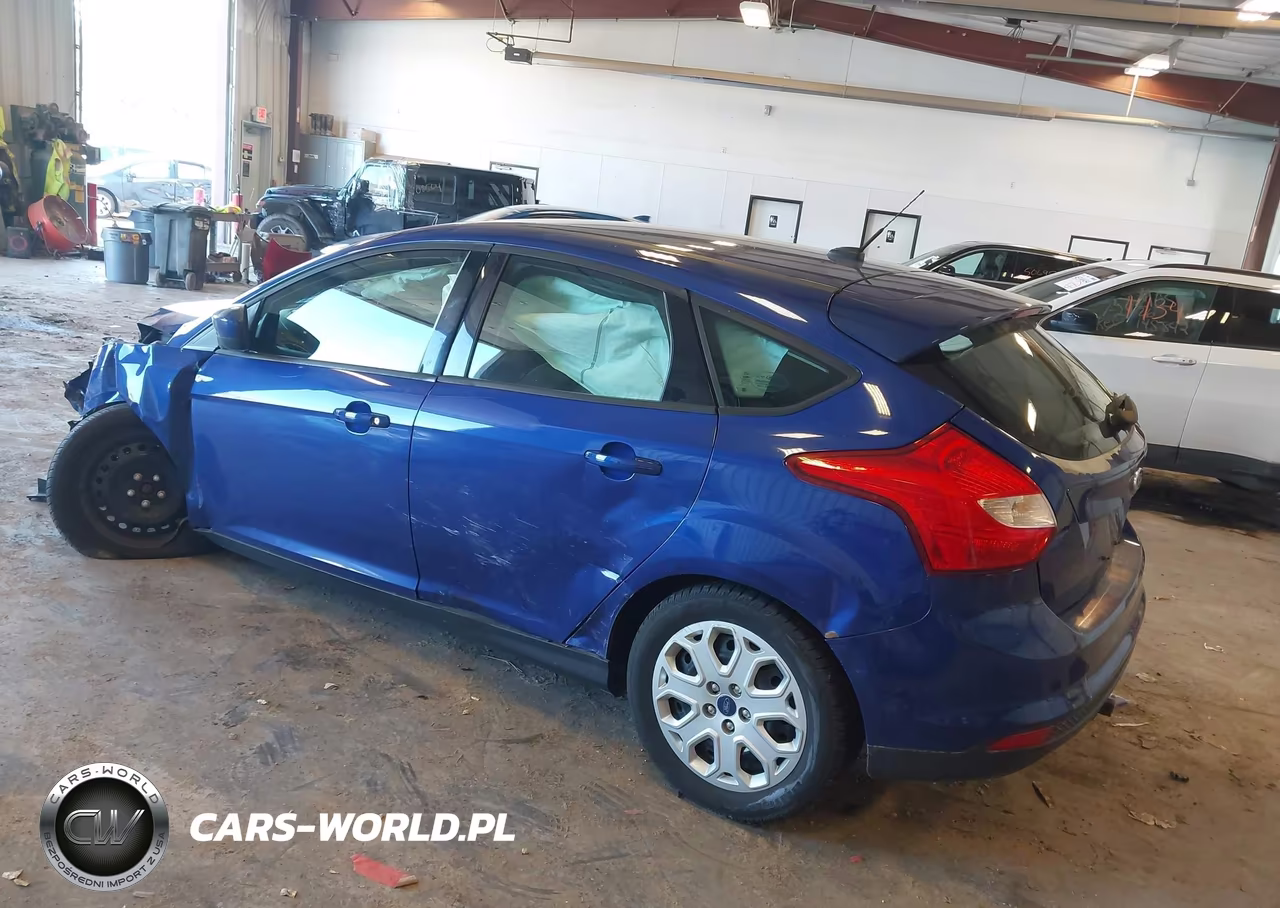2012 Ford Focus Se VIN:1FAHP3K27CL249760 - 3
