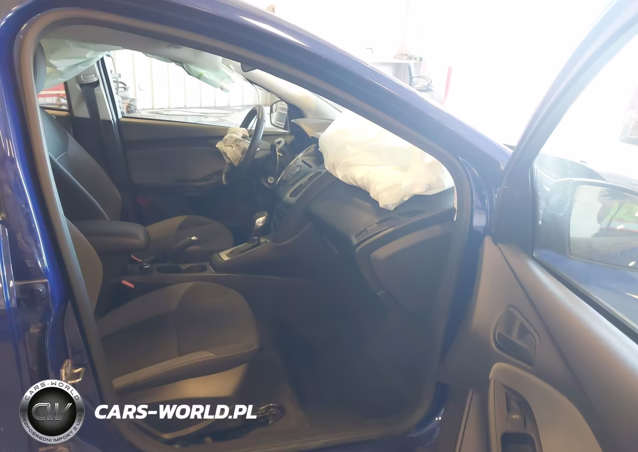 2012 Ford Focus Se VIN:1FAHP3K27CL249760 - 5