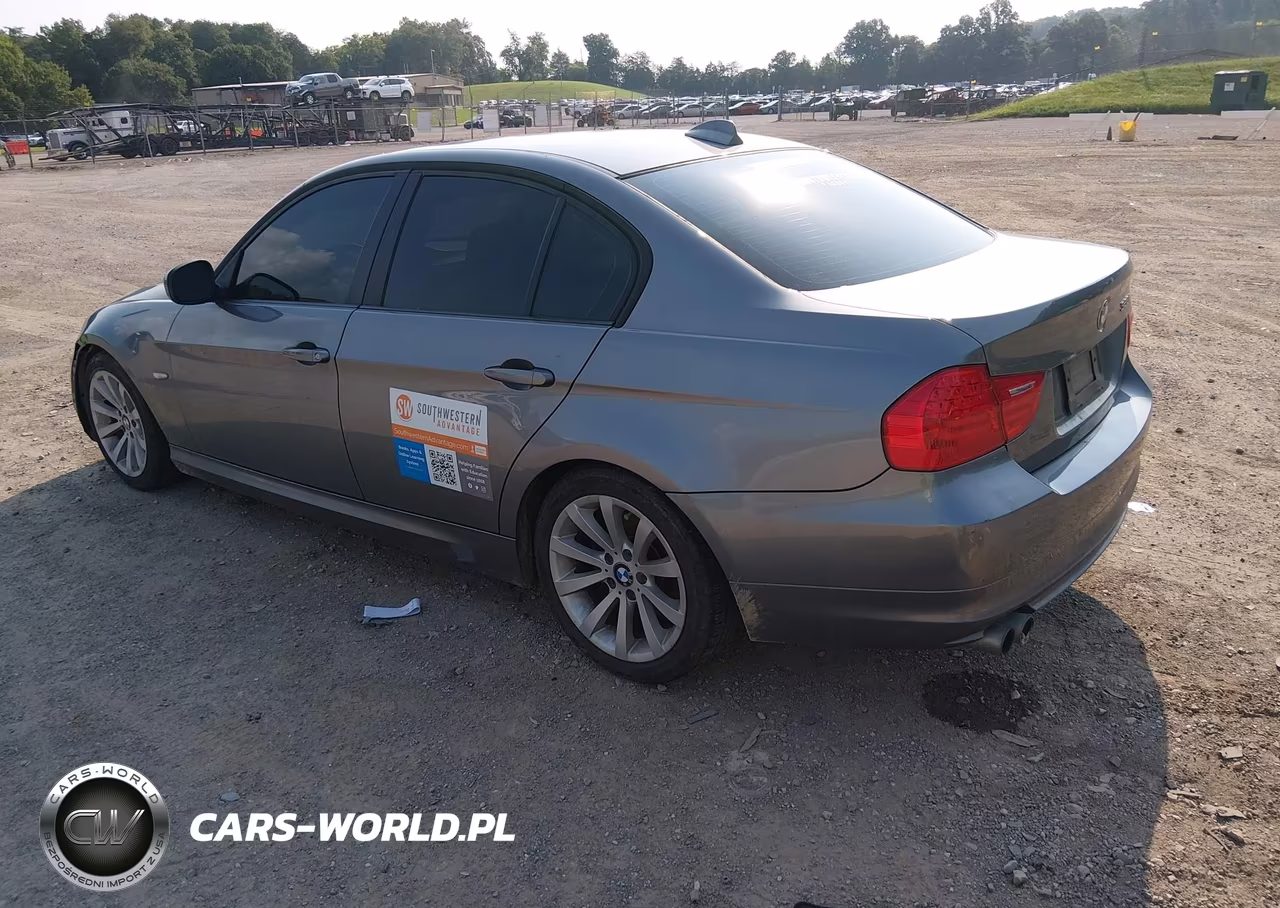 2009 BMW 328I VIN:WBAPH53579A437686 - 3