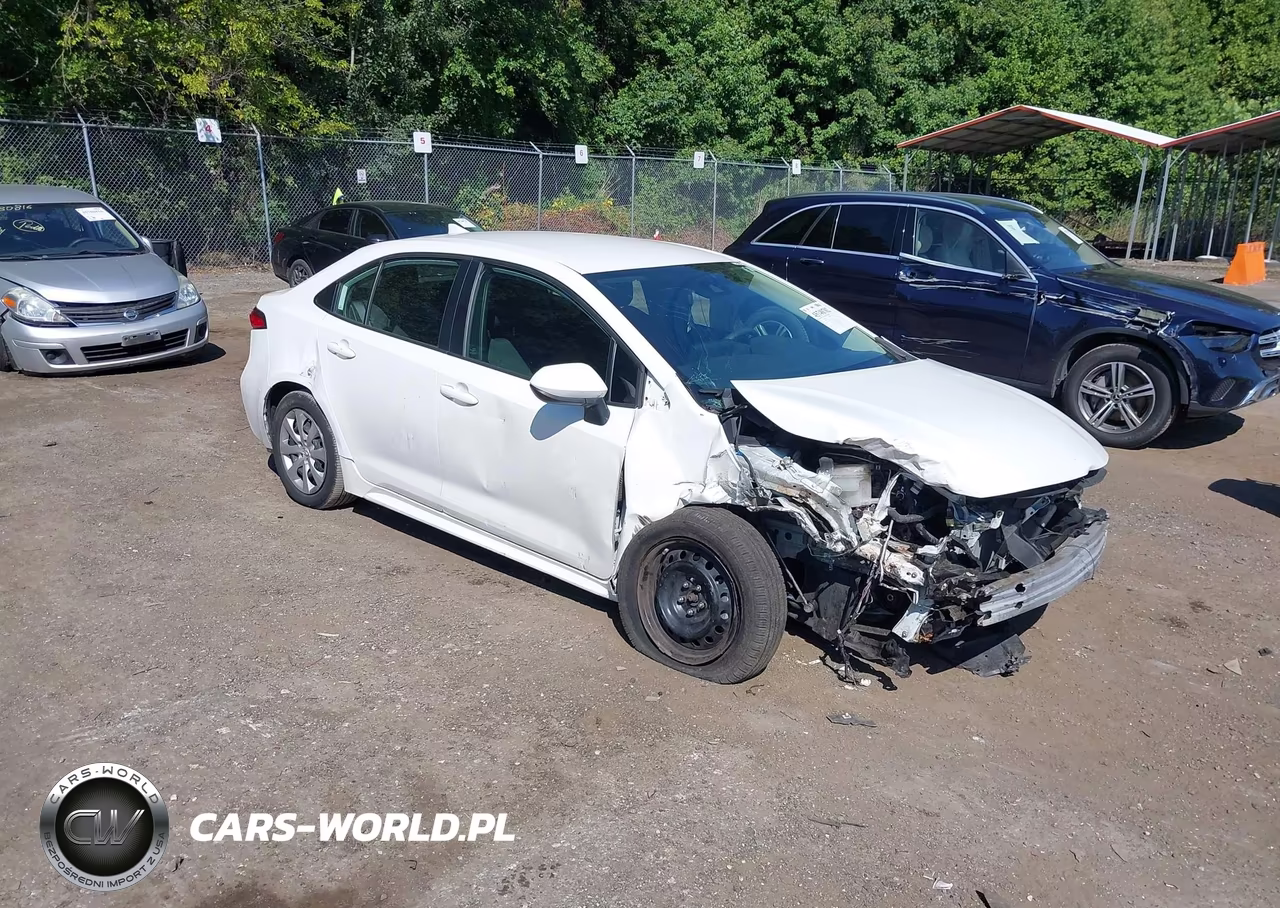 2022 Toyota Corolla Le – zdjęcie 1 z 17