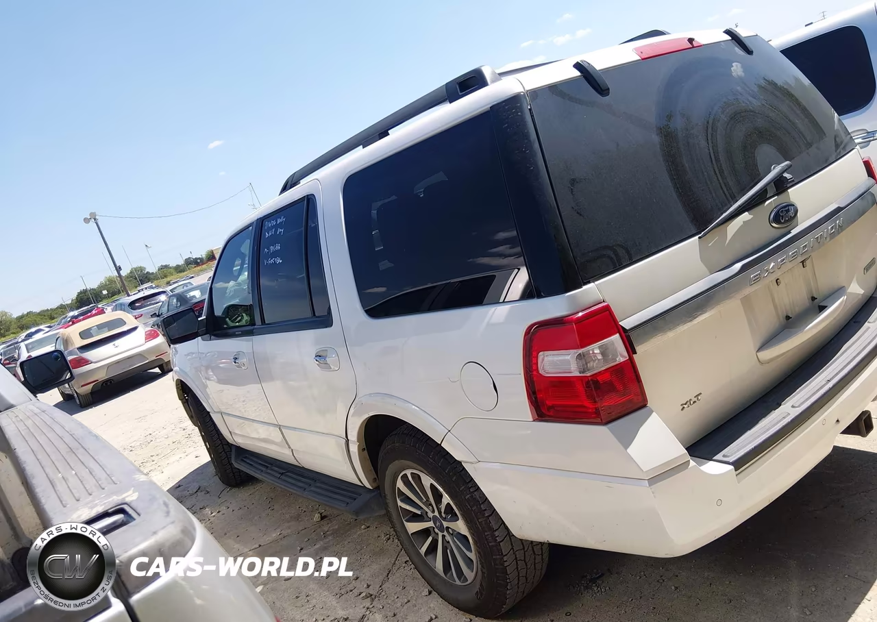 2016 Ford Expedition Xlt VIN:1FMJU1HT0GEF05736 - 14