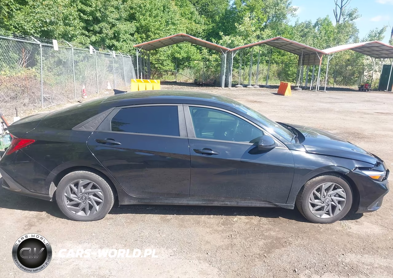 2024 Hyundai Elantra Sel VIN:KMHLM4DGXRU751110 - 13