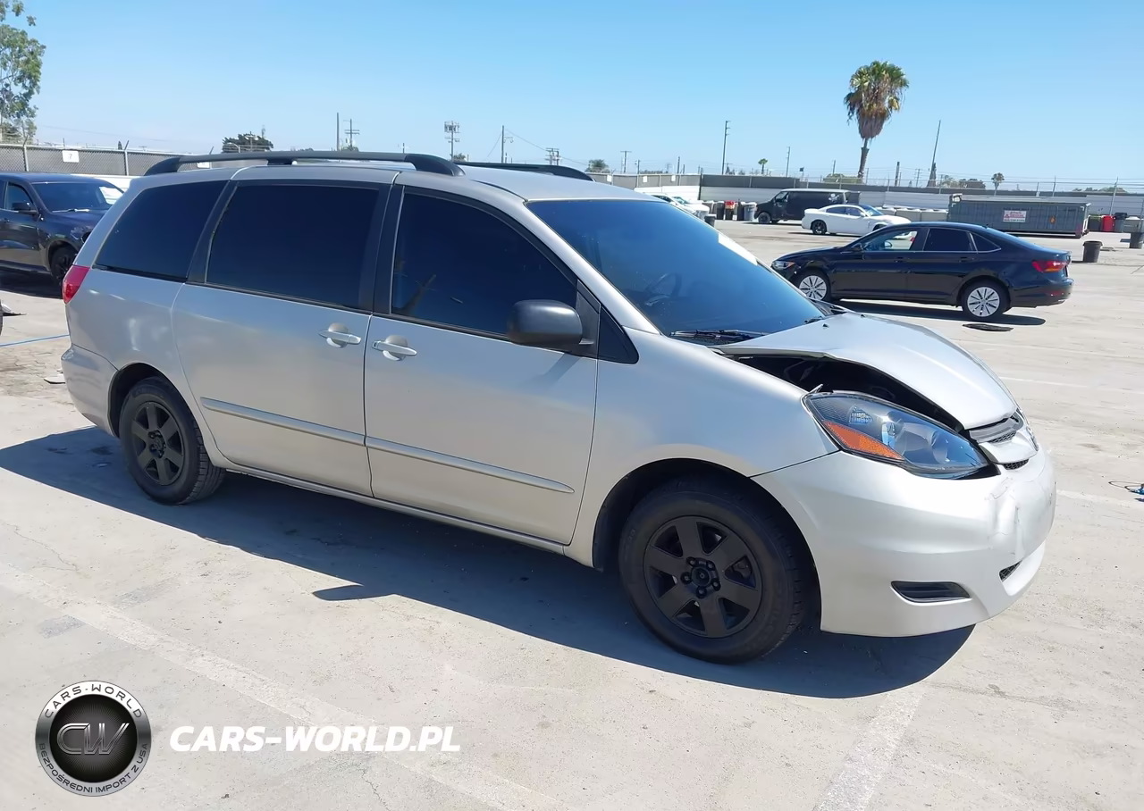 2006 Toyota Sienna Le – zdjęcie 1 z 16