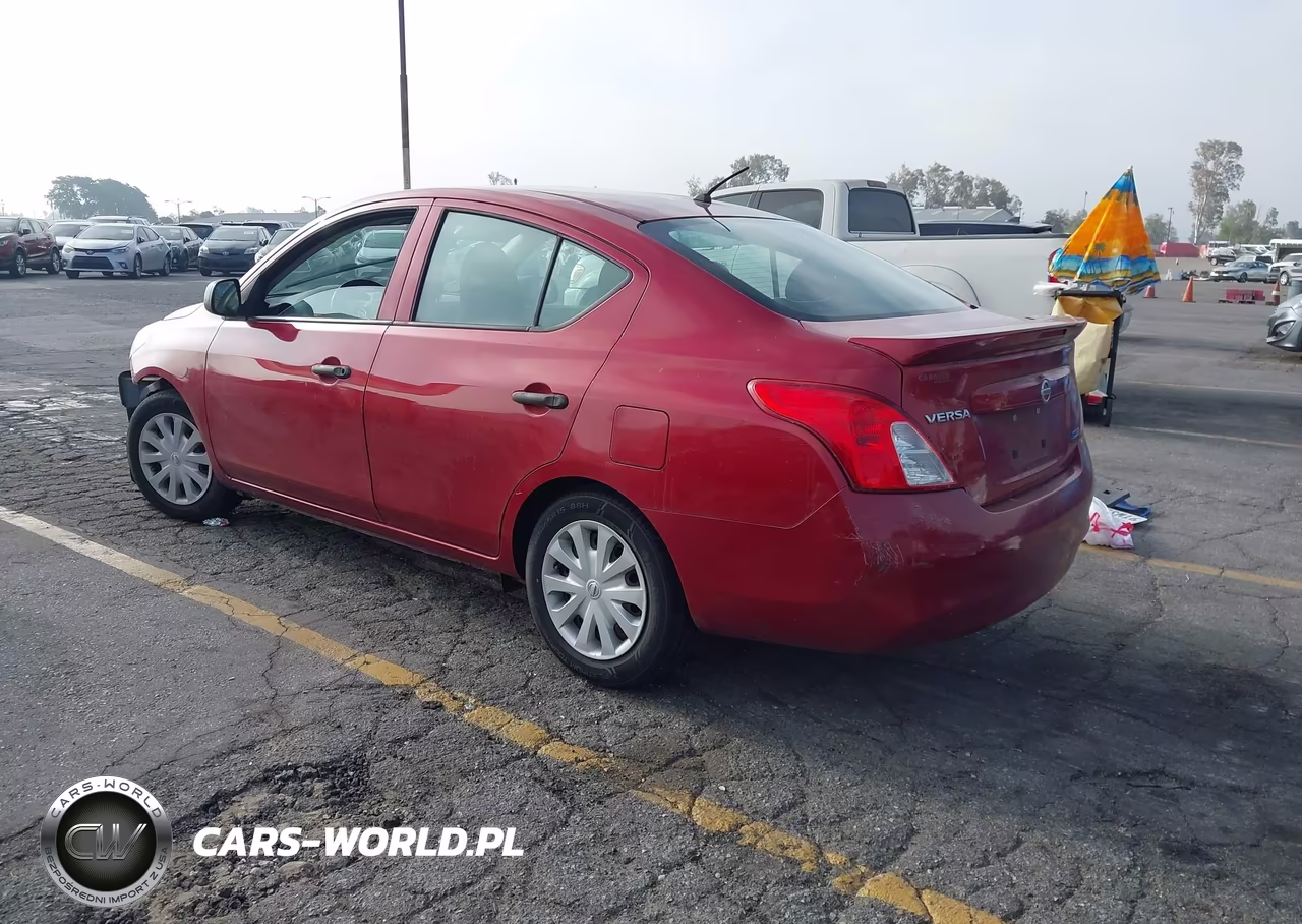 2014 Nissan Versa 1.6 S+ VIN:3N1CN7AP0EL830932 - 3