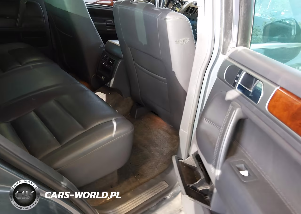 2004 Volkswagen Touareg V6 VIN:WVGBC67L24D020733 - 8