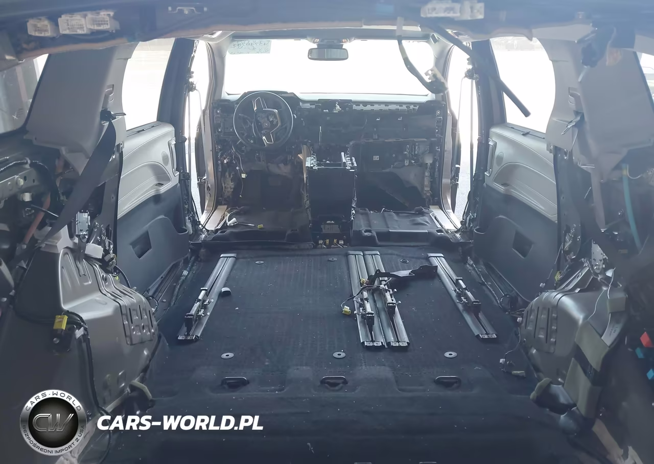 2024 Toyota Sienna Xle VIN:5TDYRKEC4RS207069 - 17