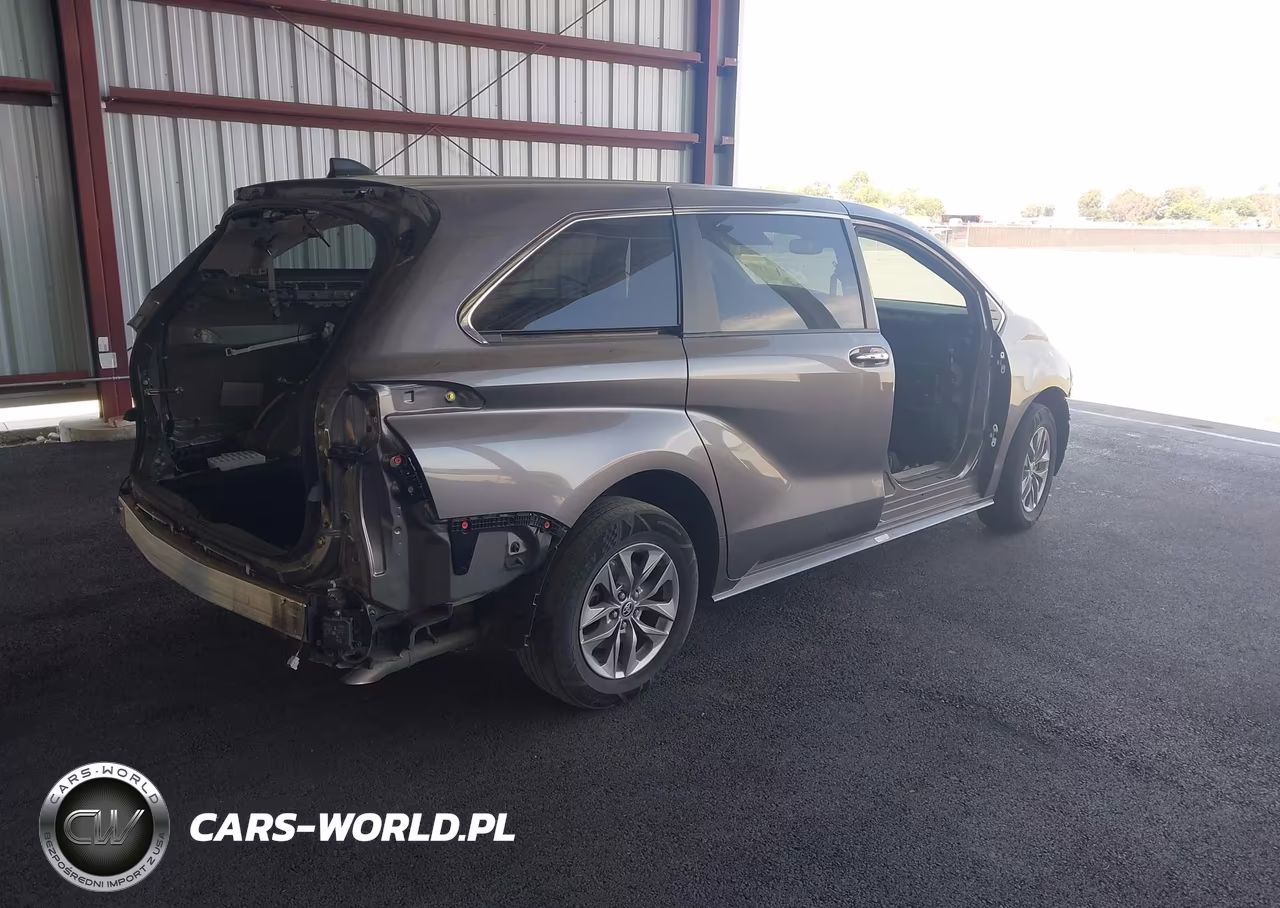 2024 Toyota Sienna Xle VIN:5TDYRKEC4RS207069 - 4