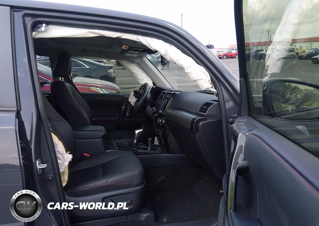 2024 Toyota 4Runner Trd Off Road Premium VIN:JTERU5JR0R6245456 - 5