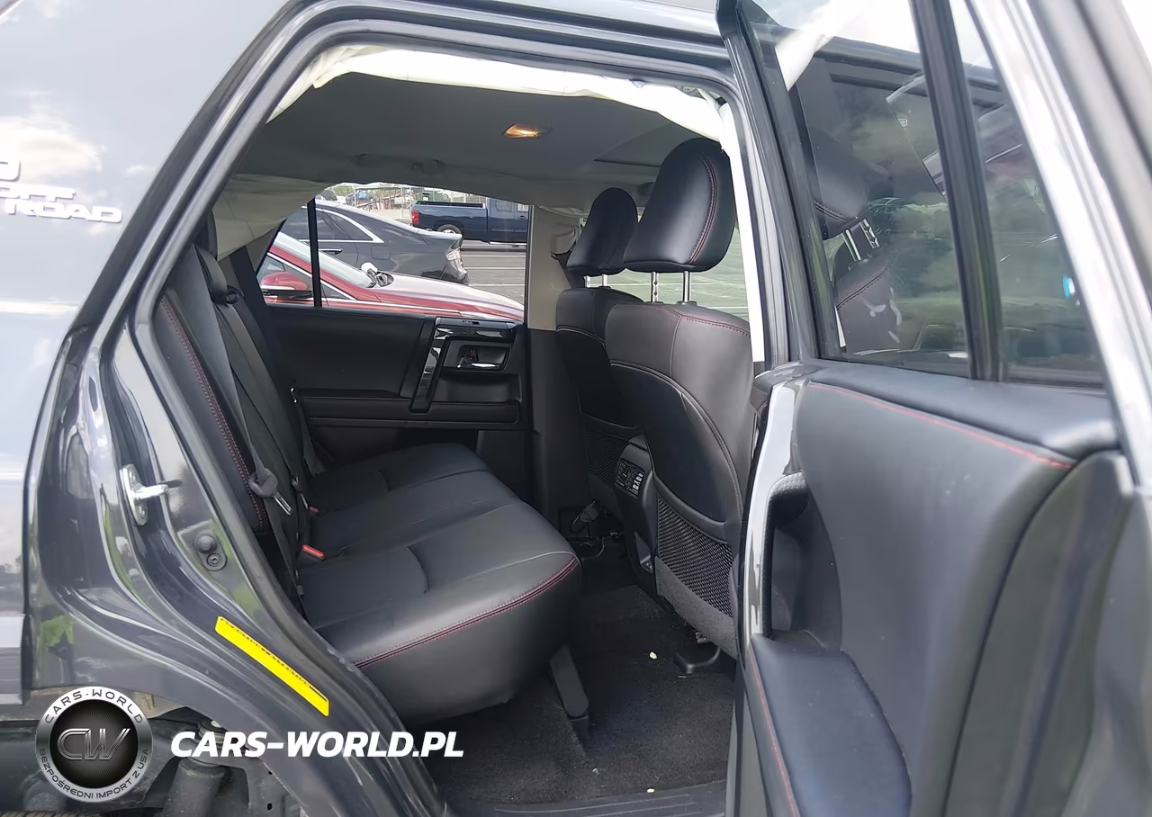 2024 Toyota 4Runner Trd Off Road Premium VIN:JTERU5JR0R6245456 - 8