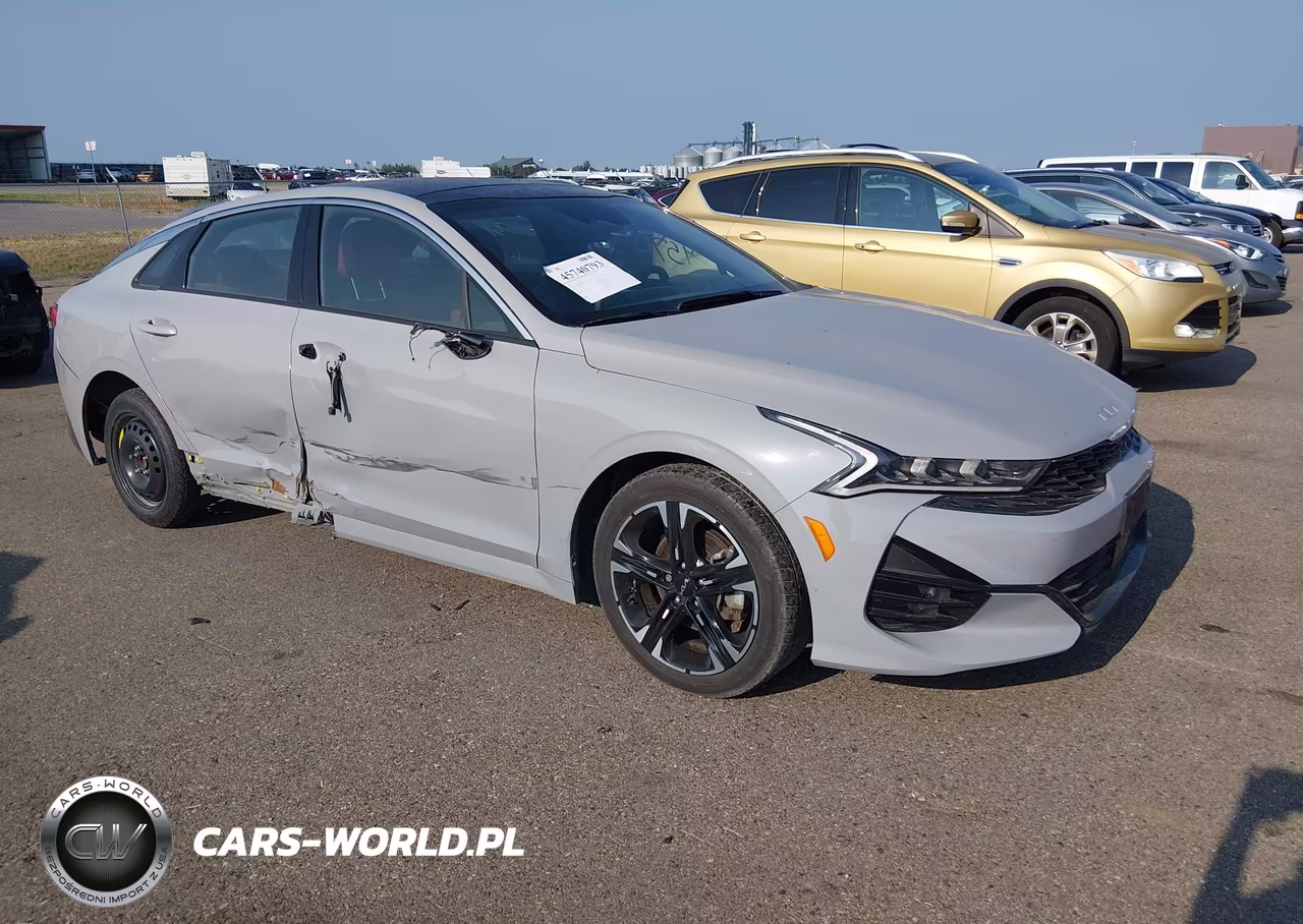 2024 Kia K5 Gt-Line – zdjęcie 1 z 17
