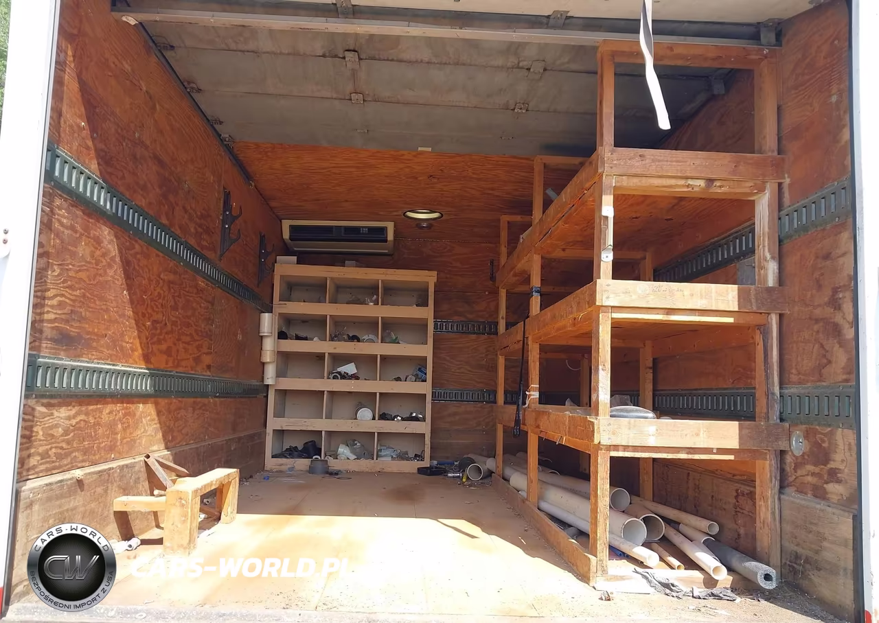 1997 Ford Econoline E350 Cutaway Van VIN:1FDKE30FXVHA24018 - 8