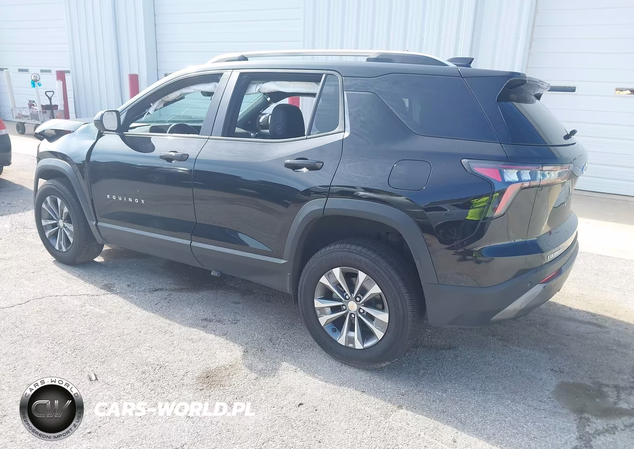 2026 Chevrolet Equinox Fwd Lt VIN:3GNAXHEG9TL379275 - 3