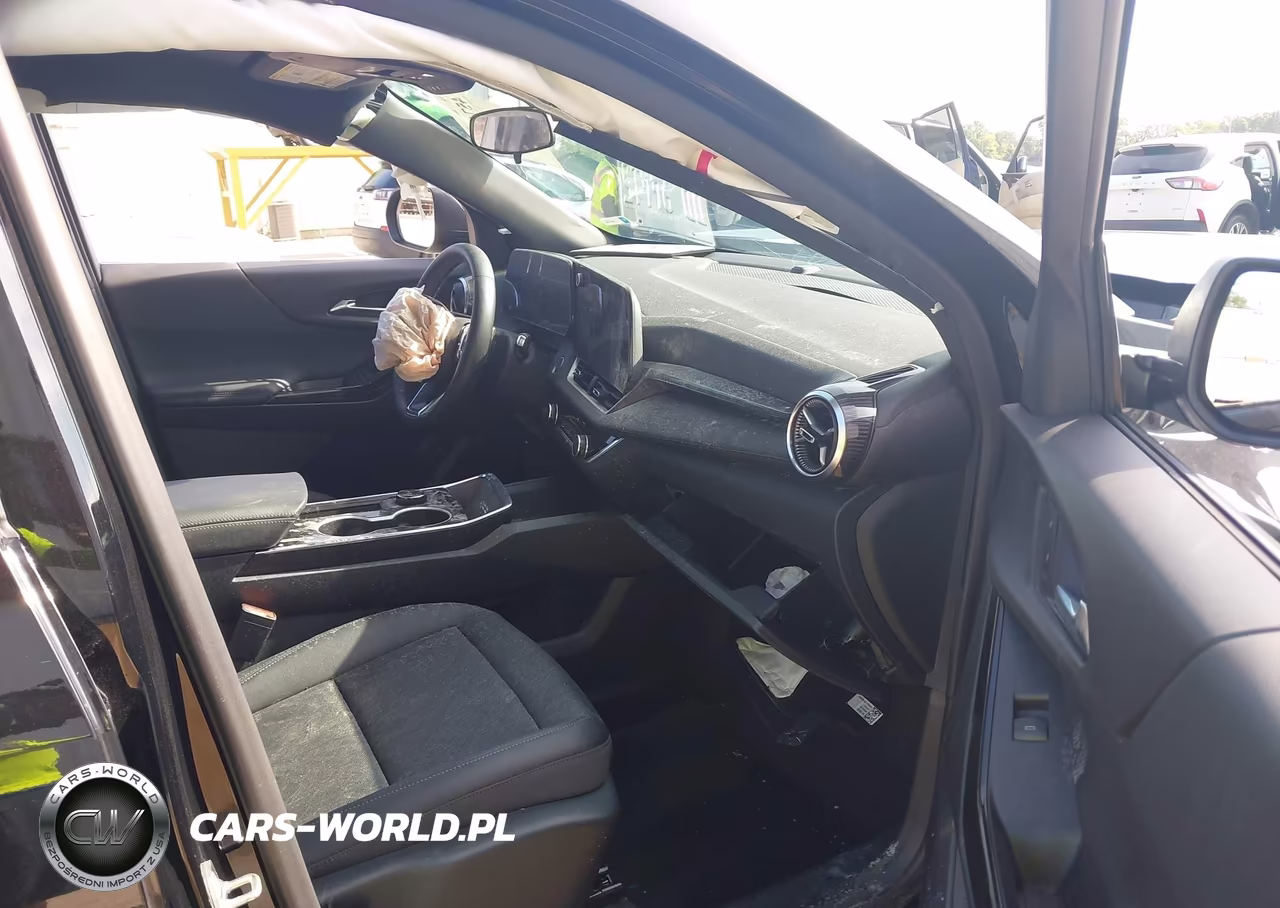 2026 Chevrolet Equinox Fwd Lt VIN:3GNAXHEG9TL379275 - 5