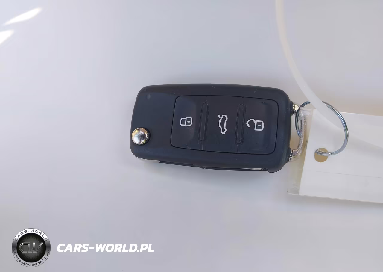 2016 Volkswagen Tiguan S VIN:WVGBV7AX2GW581311 - 11