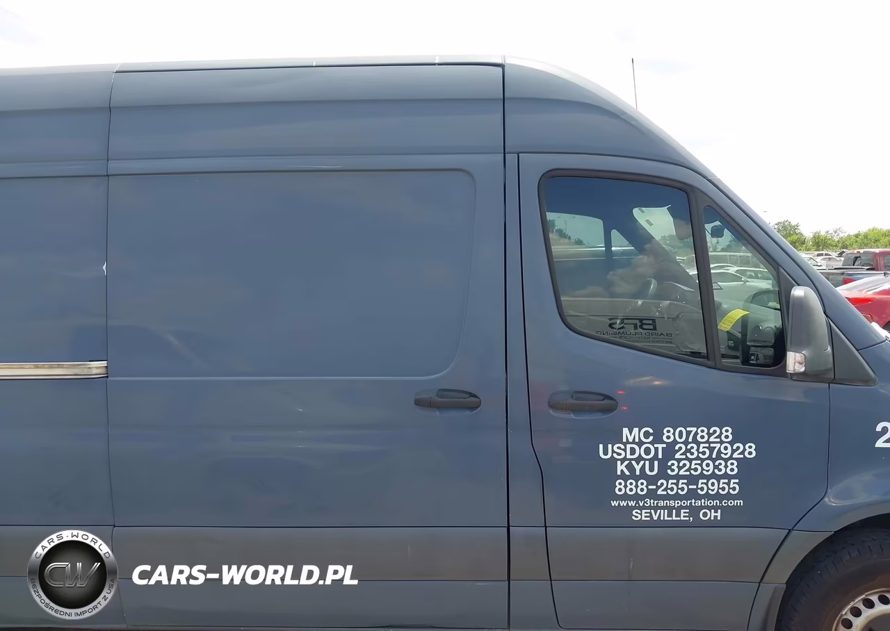 2019 Mercedes-Benz Sprinter 2500 High Roof V6 VIN:WD4PF1CD2KP152234 - 13