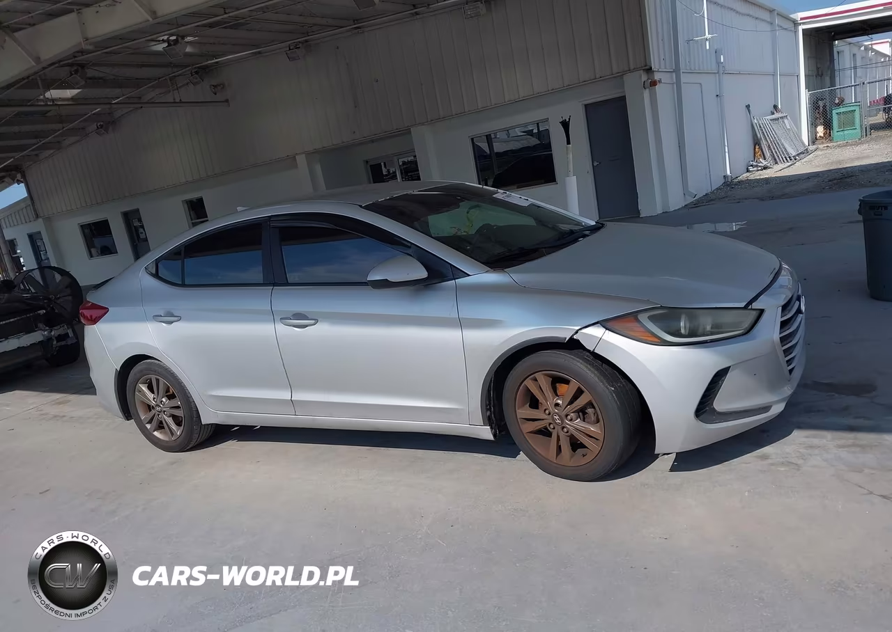 2018 Hyundai Elantra Sel VIN:5NPD84LF7JH335357 - 13