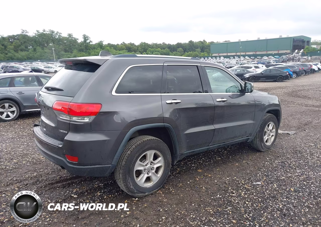 2016 Jeep Grand Cherokee Laredo VIN:1C4RJFAG8GC343831 - 4