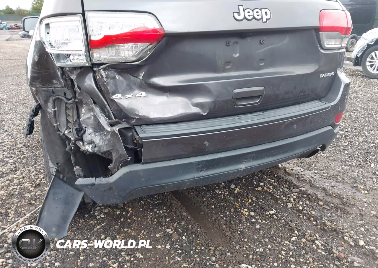 2016 Jeep Grand Cherokee Laredo VIN:1C4RJFAG8GC343831 - 6