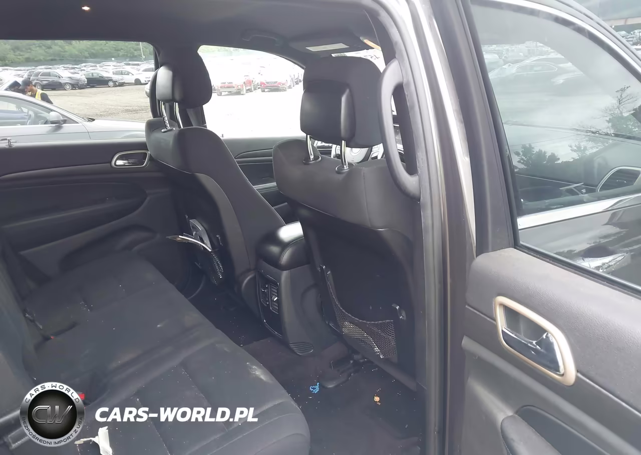 2016 Jeep Grand Cherokee Laredo VIN:1C4RJFAG8GC343831 - 8