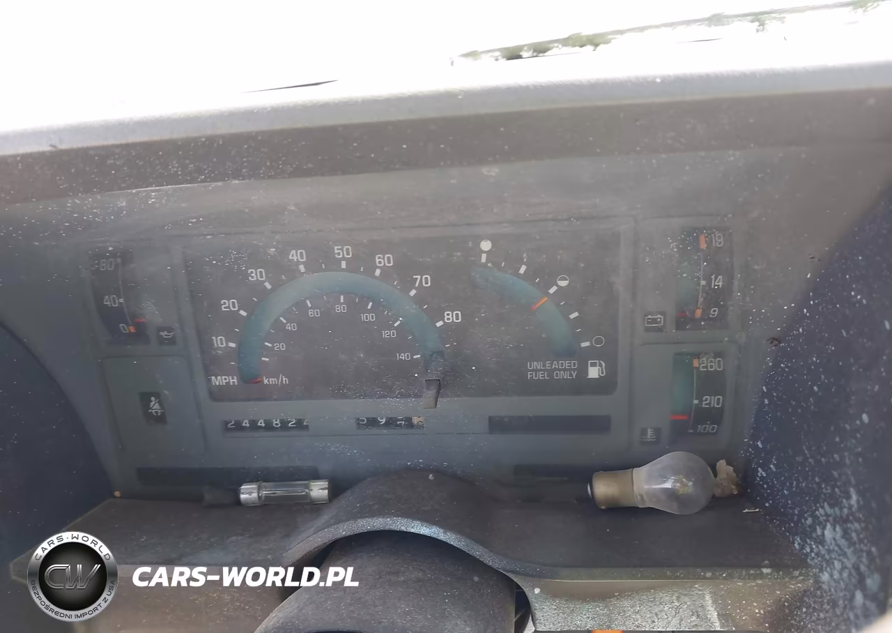 1992 GMC Sonoma VIN:1GTCS14R5N0511880 - 7