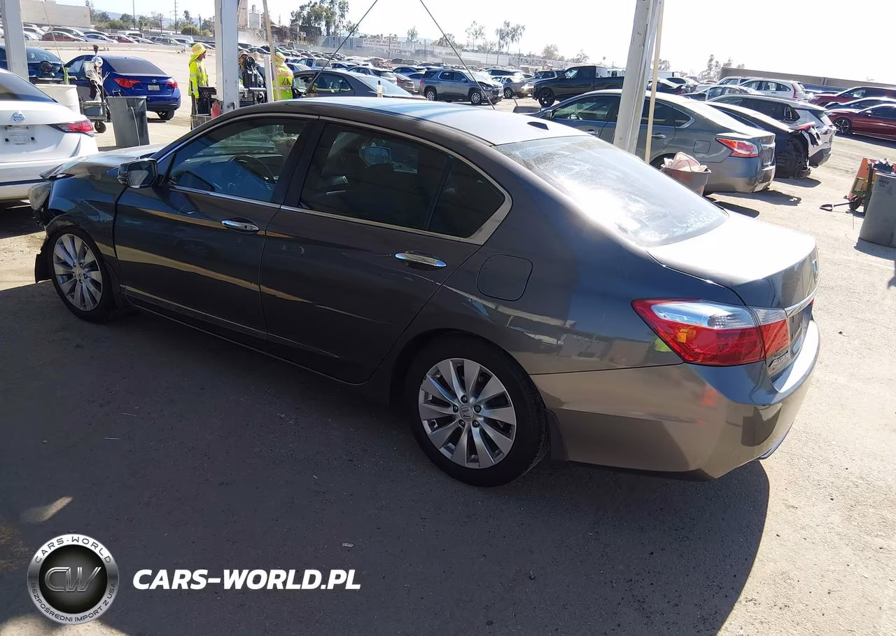 2013 Honda Accord Ex-L VIN:1HGCR2F83DA106522 - 3