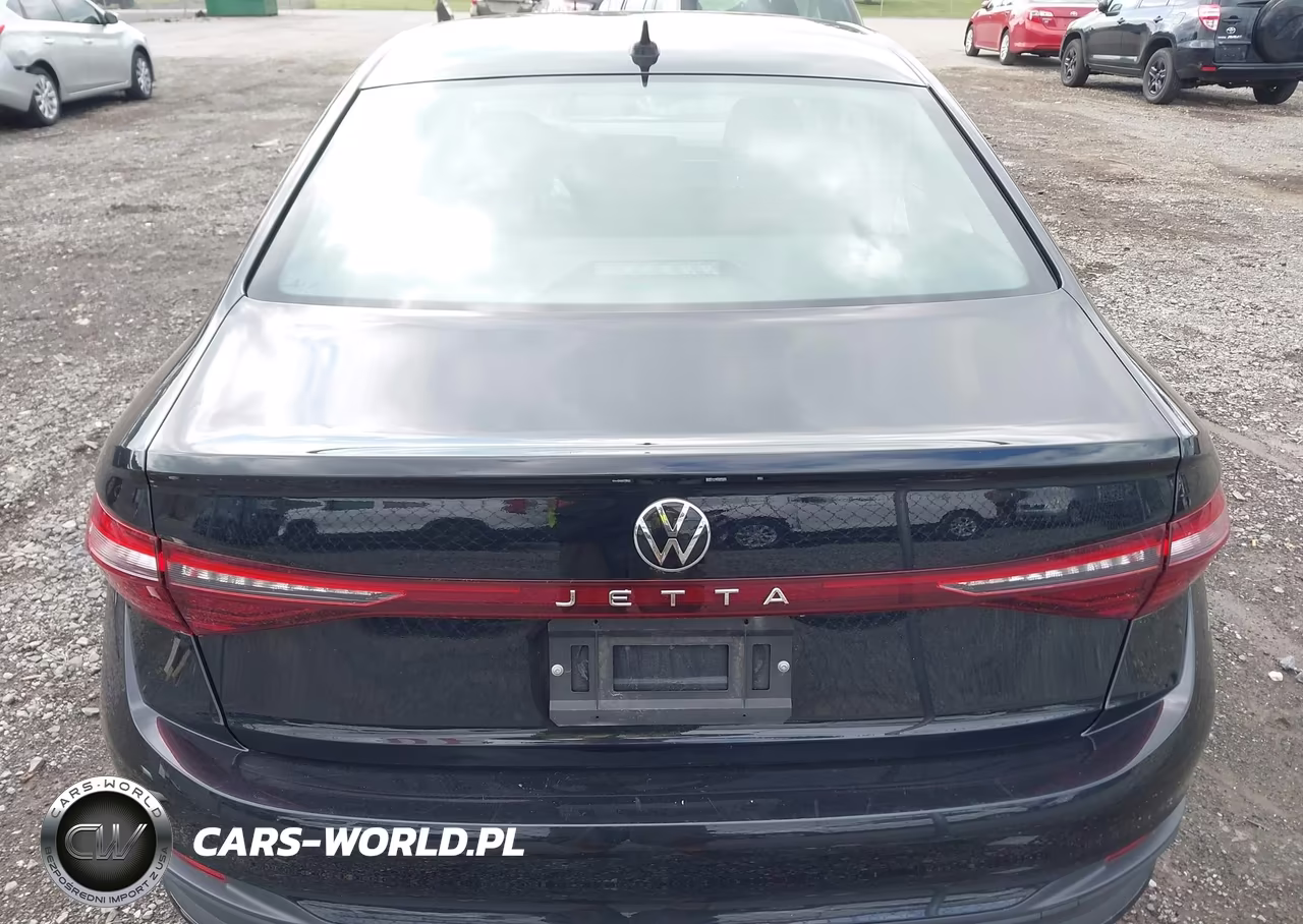 2025 Volkswagen Jetta S VIN:3VW5X7BU1SM029465 - 17