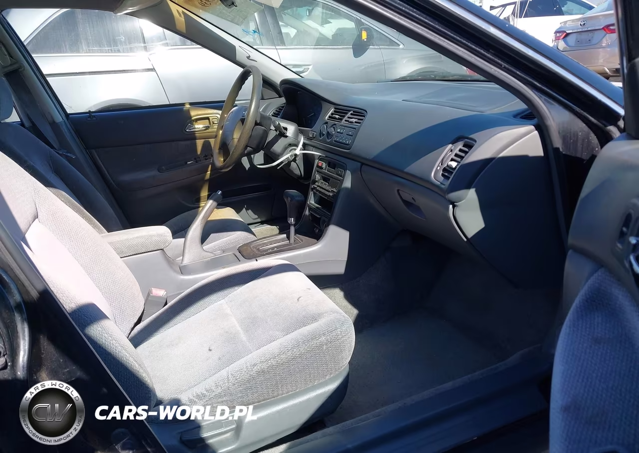 1996 Honda Accord Lx-Ex VIN:1HGCD5630TA247440 - 5