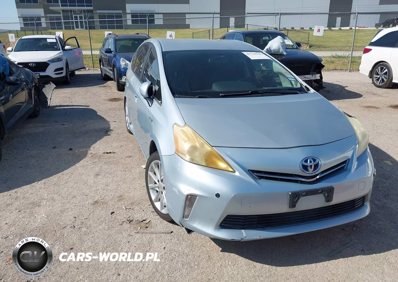 2012 Toyota Prius V Two – zdjęcie 1 z 17
