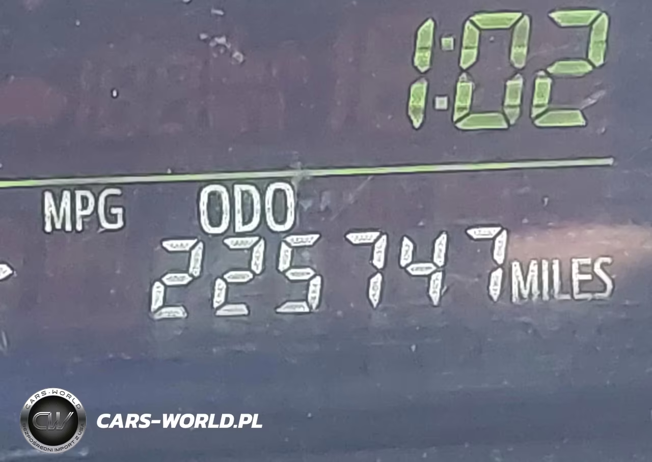 2012 Toyota Prius V Two VIN:JTDZN3EU2C3072147 - 16