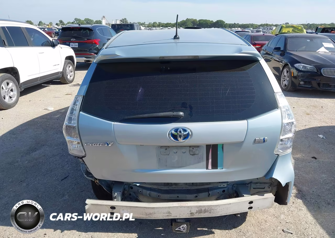 2012 Toyota Prius V Two VIN:JTDZN3EU2C3072147 - 17
