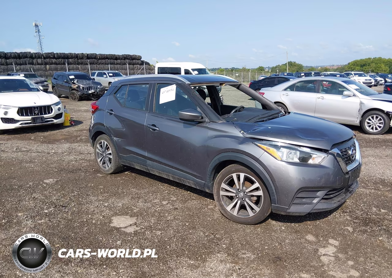 2020 Nissan Kicks Sv Xtronic Cvt