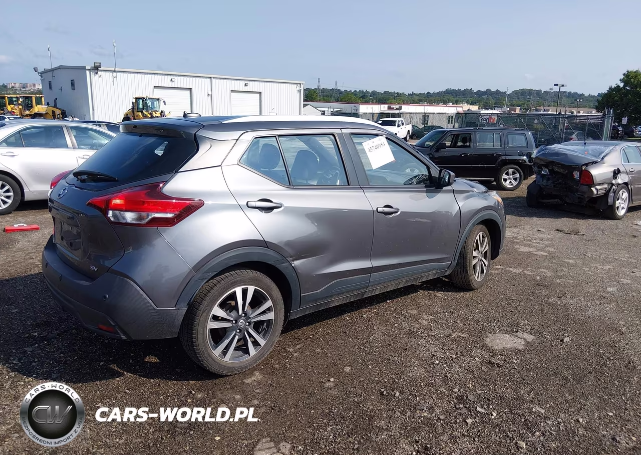 2020 Nissan Kicks Sv Xtronic Cvt VIN:3N1CP5CV4LL477957 - 4
