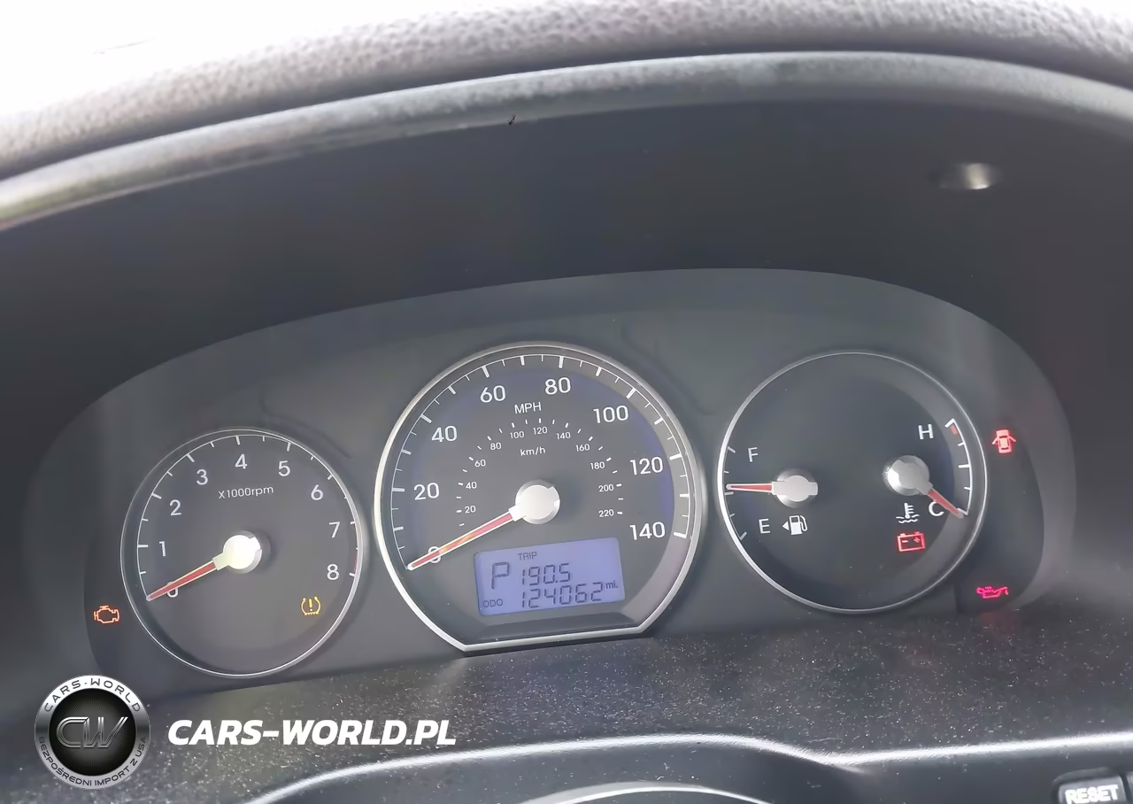 2012 Hyundai Santa Fe Limited VIN:5XYZK3AB6CG111900 - 7