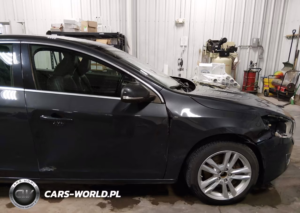 2012 Volvo S60 T5 VIN:YV1622FS5C2041557 - 6