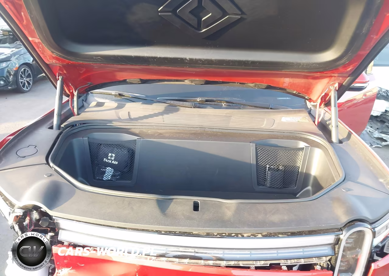 2025 Rivian R1S Adventure Dual Motor Large Pack-Adventure Dual Motor Max Pack VIN:7PDSGBBA4SN059914 - 10