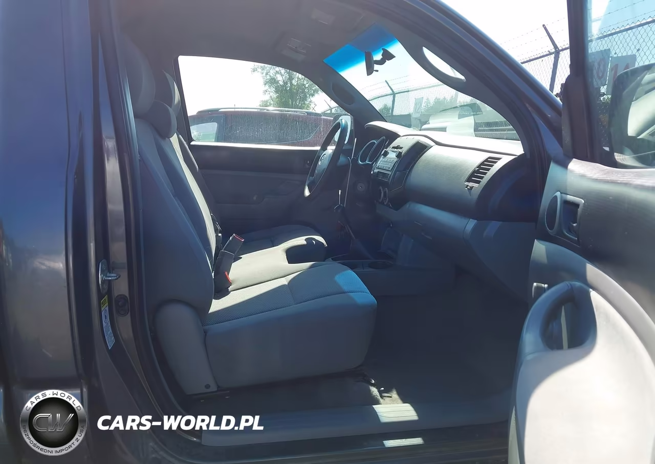 2010 Toyota Tacoma VIN:5TEPX4EN3AZ680810 - 5