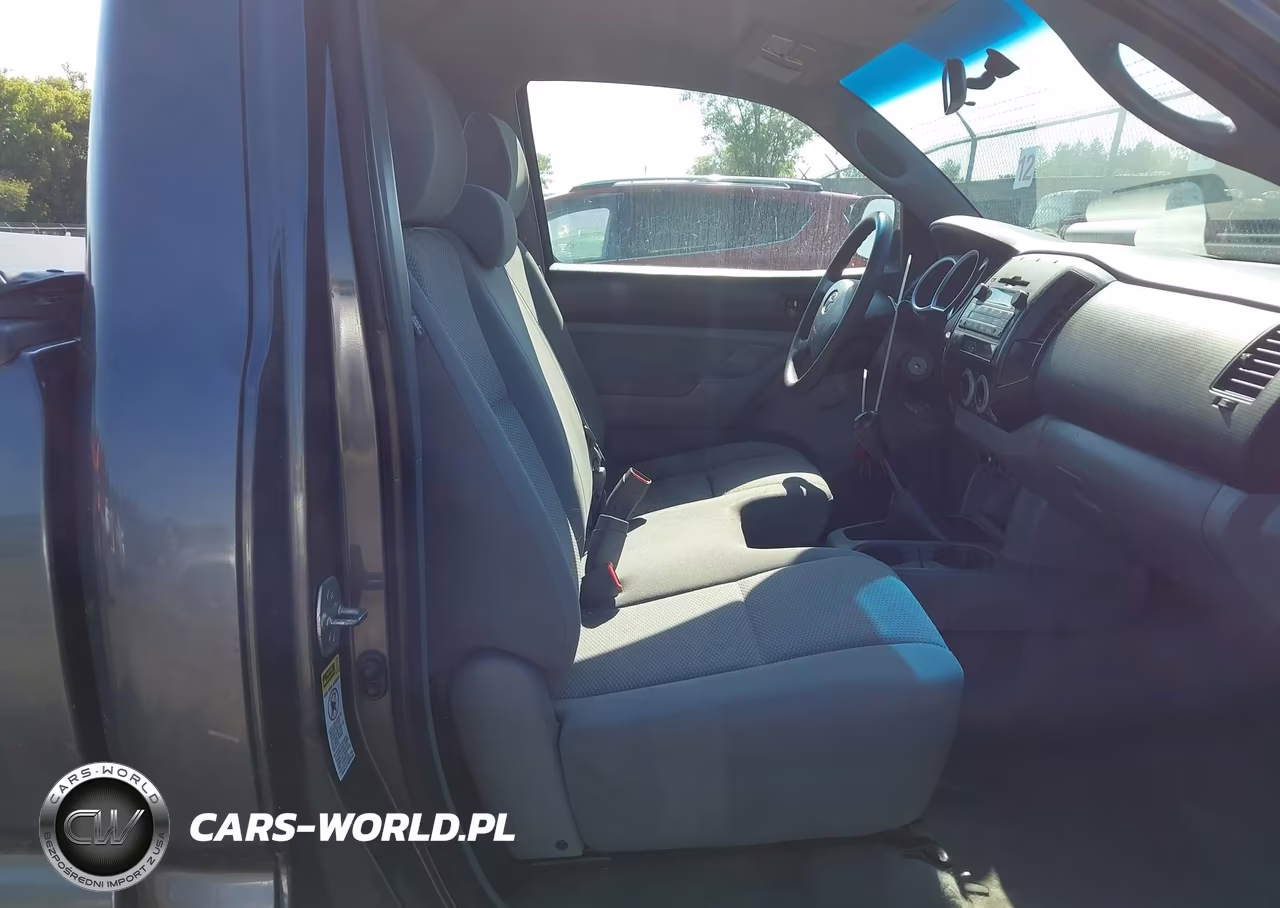 2010 Toyota Tacoma VIN:5TEPX4EN3AZ680810 - 8