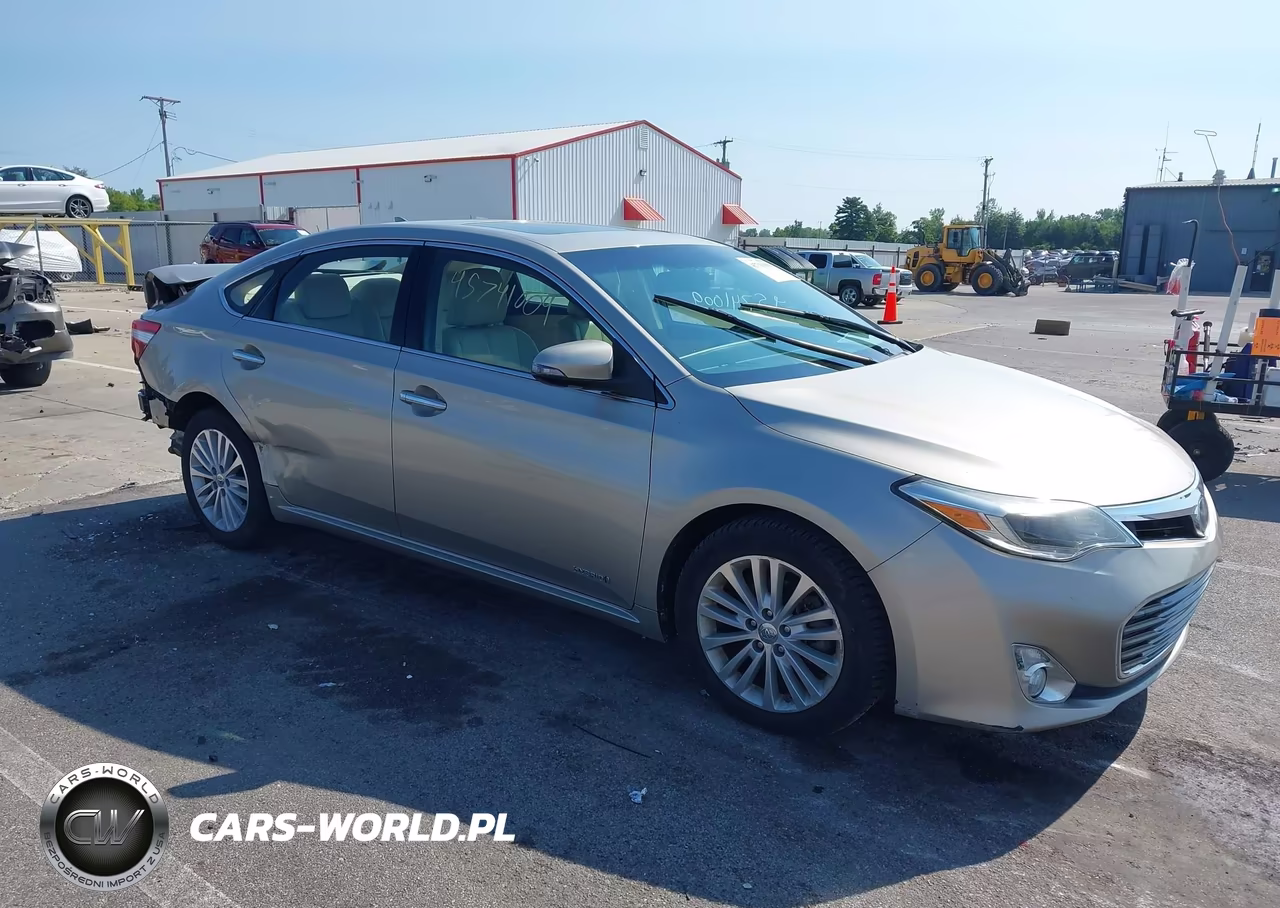 2013 Toyota Avalon Hybrid Limited