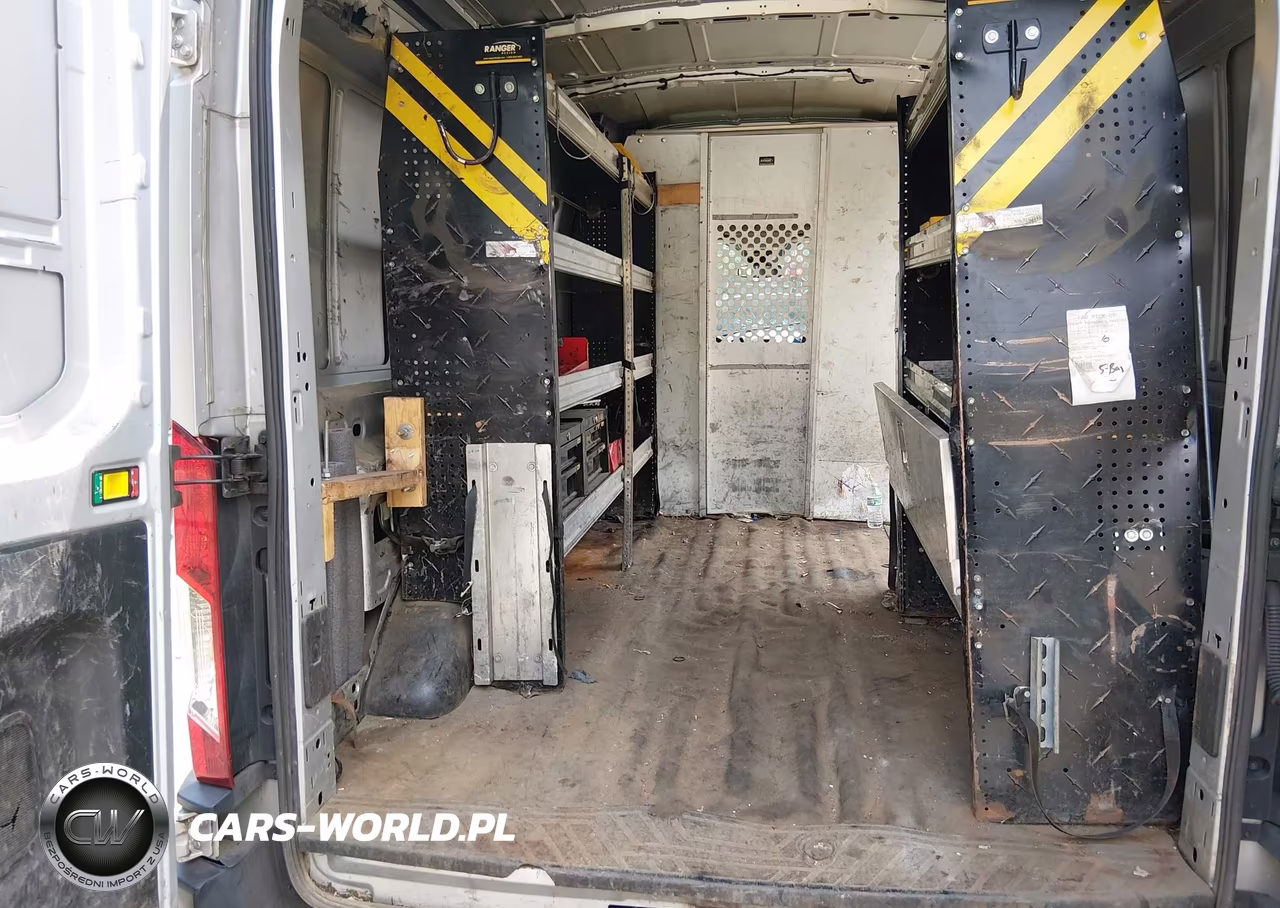 2019 Ford Transit-250 VIN:1FTYR1CM8KKA19612 - 17