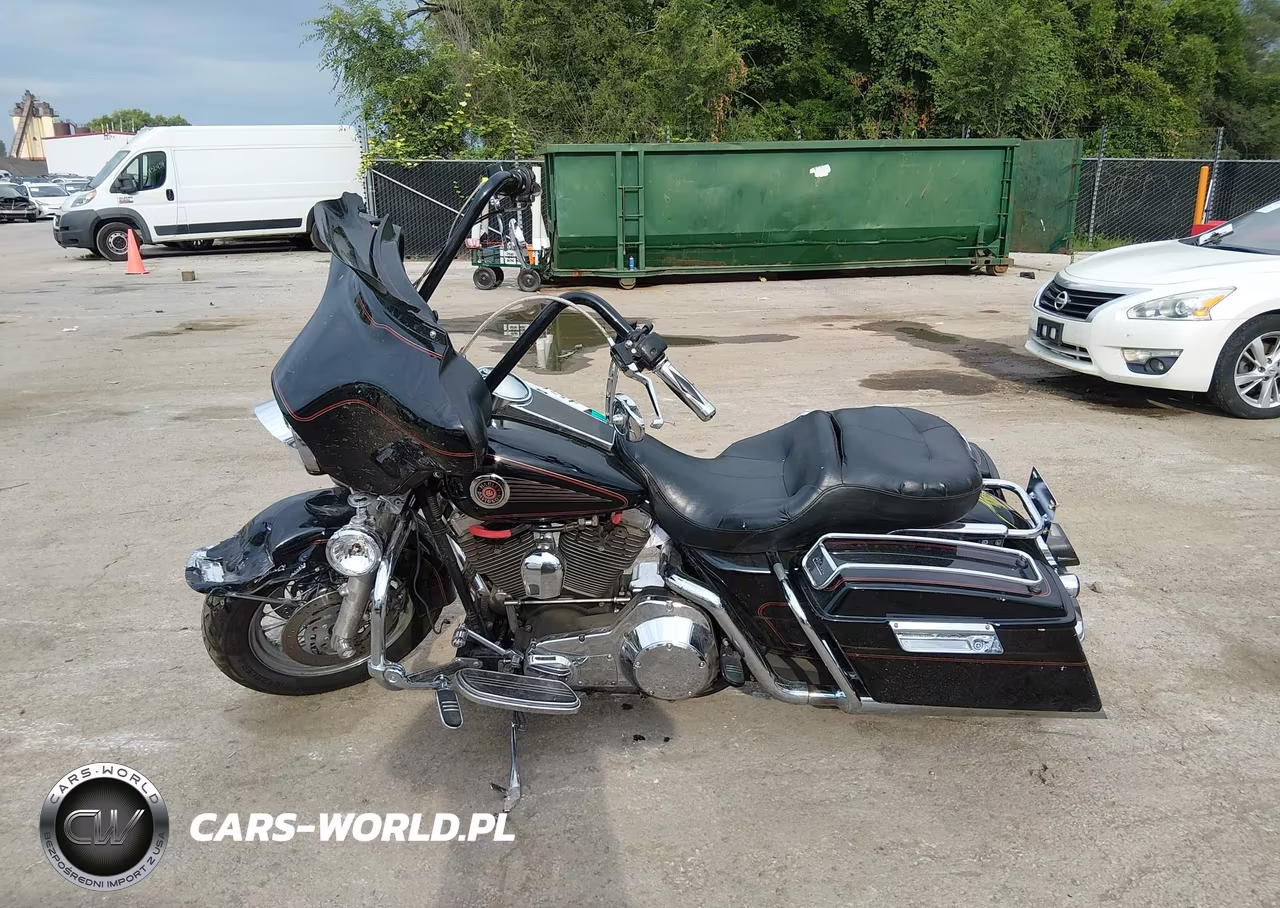2001 Harley-Davidson Flhtcui VIN:1HD1FCW1X1Y657877 - 13