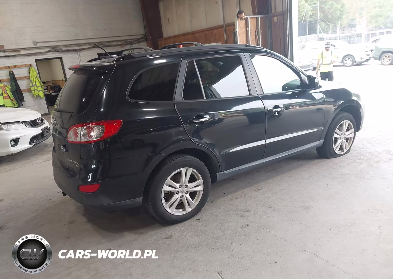 2011 Hyundai Santa Fe Limited V6 VIN:5XYZKDAG3BG086308 - 4