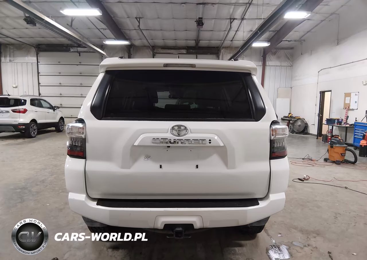 2021 Toyota 4Runner Sr5 VIN:JTEMU5JR7M5941885 - 16