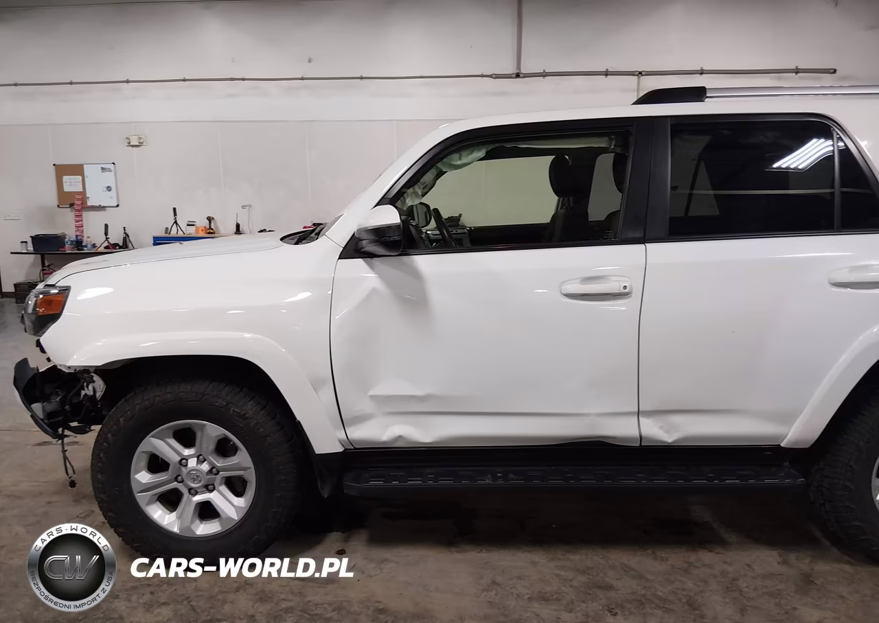 2021 Toyota 4Runner Sr5 VIN:JTEMU5JR7M5941885 - 18