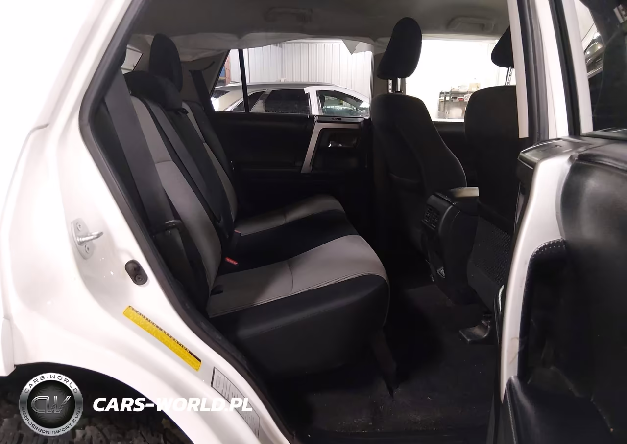 2021 Toyota 4Runner Sr5 VIN:JTEMU5JR7M5941885 - 8