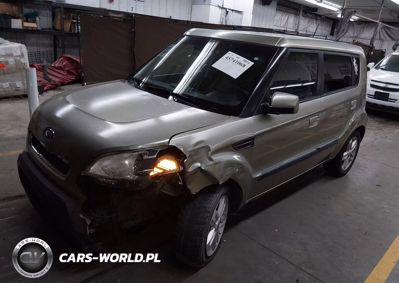 2010 Kia Soul + VIN:KNDJT2A2XA7167871 - 2